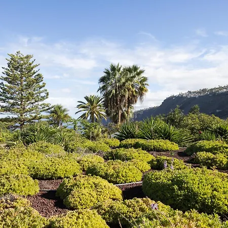 Home2book Modern Strelitzia, Peace Retreat