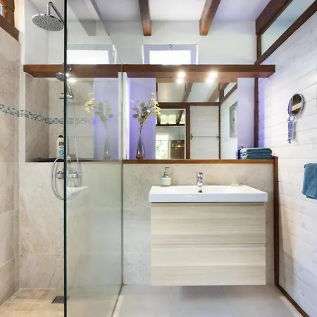 Lejlighed Home2book Modern Strelitzia, Peace Retreat