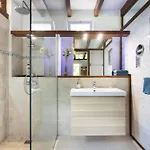 Apartment Home2book Modern Strelitzia, Peace Retreat
